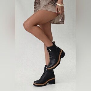 Dolce Vita Women's Hinto Lace Up Boots Size 7.5